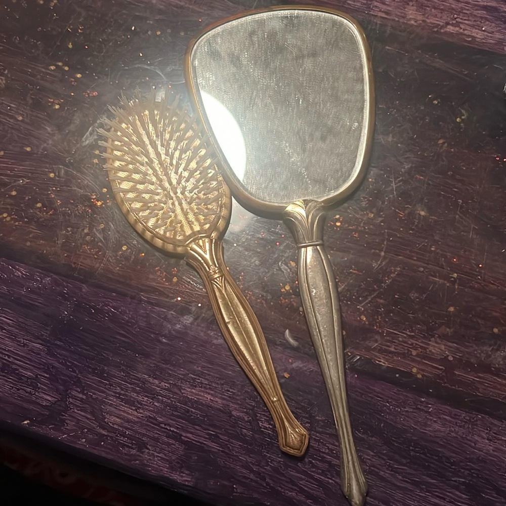 Vintage mirror and brush set